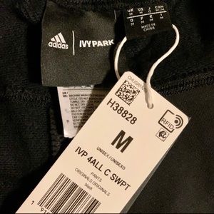 Ivy Park Cargo Sweatpants Size M